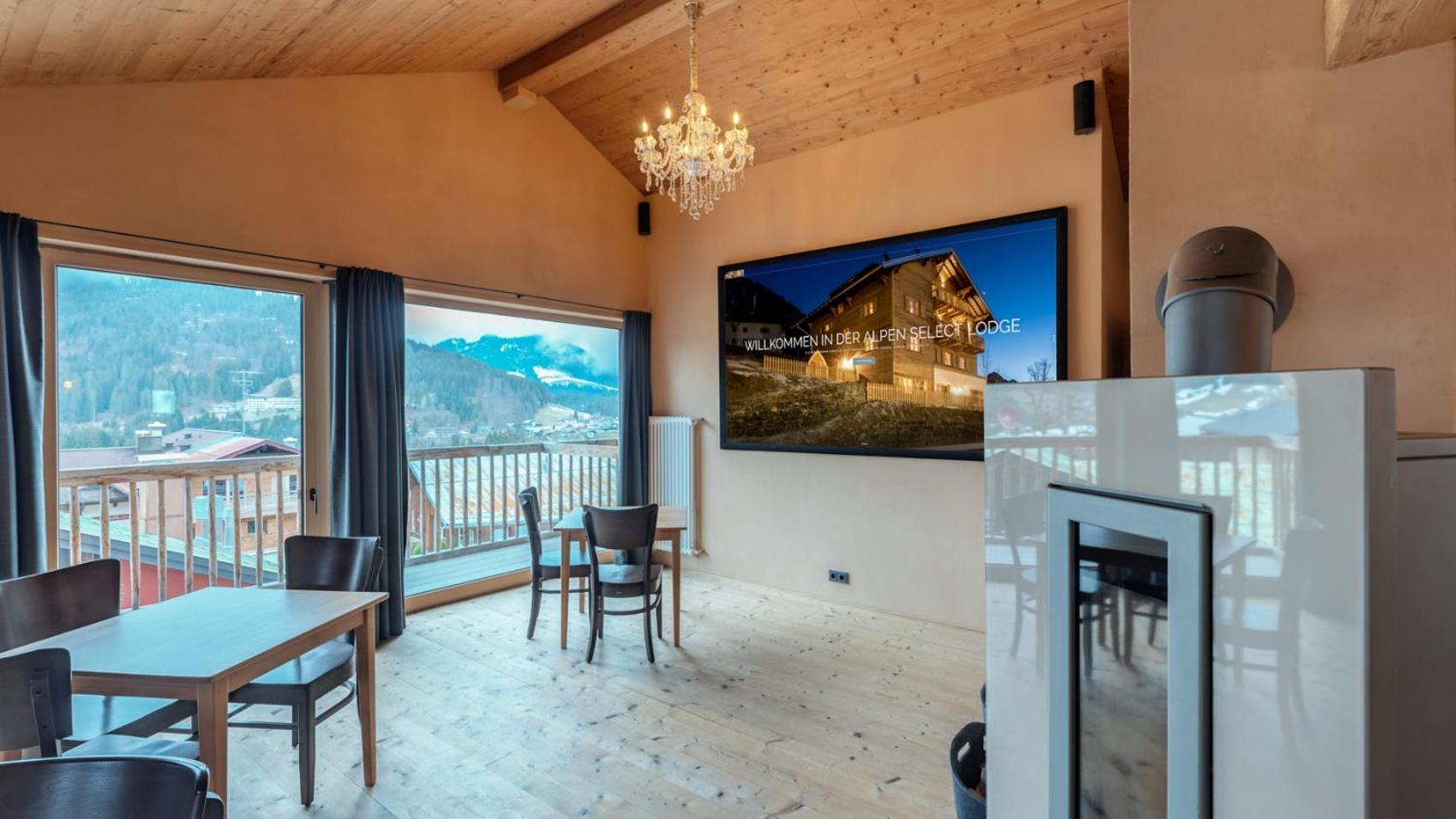 Alpen Select Lodge Kleinwalsertal リーツラーン エクステリア 写真