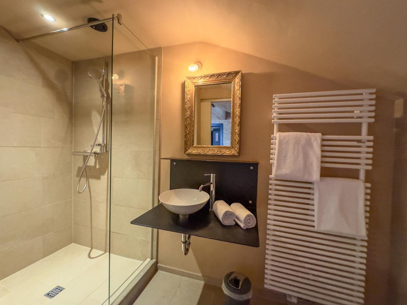 Alpen Select Lodge Kleinwalsertal リーツラーン エクステリア 写真