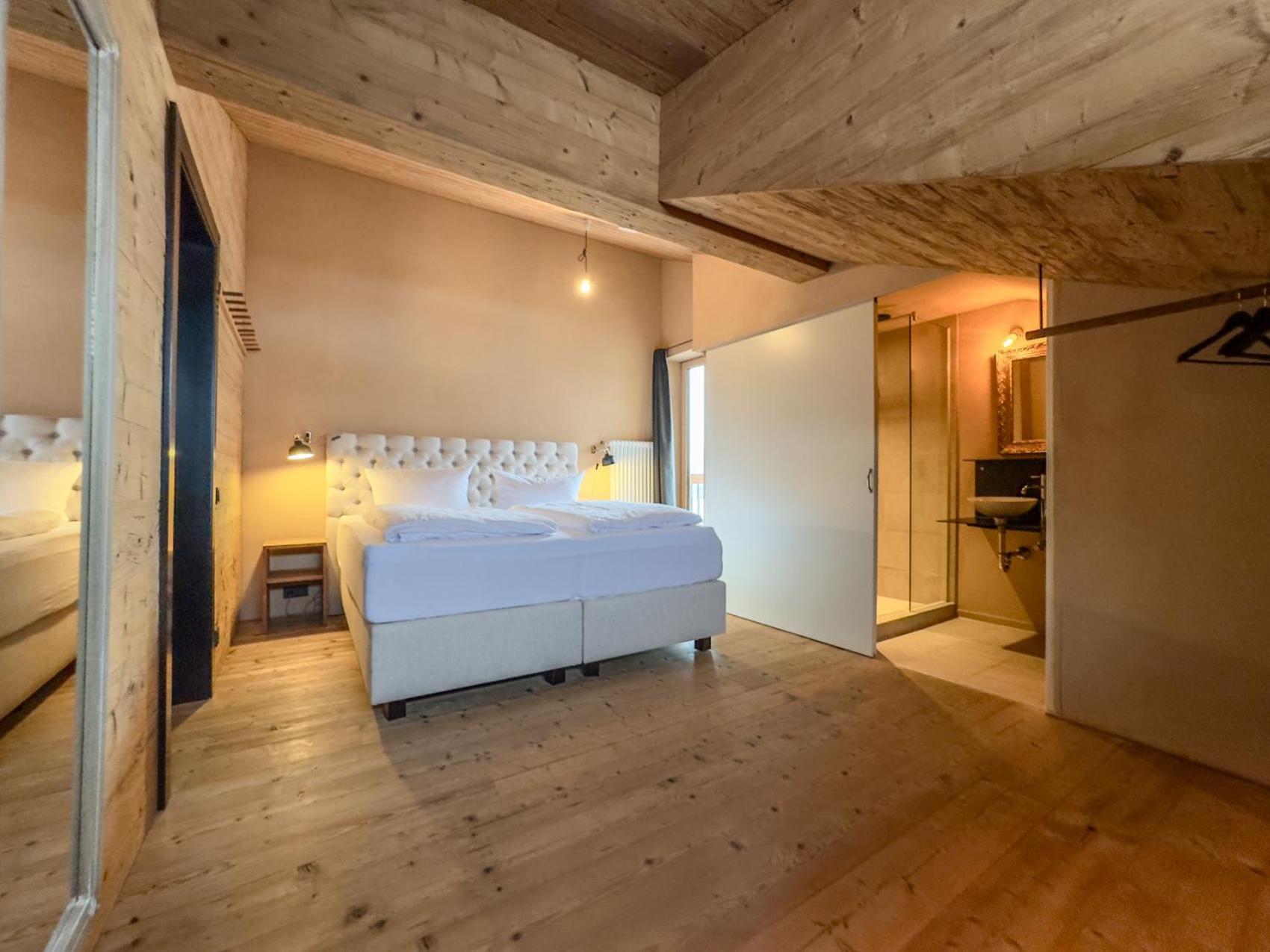 Alpen Select Lodge Kleinwalsertal リーツラーン エクステリア 写真