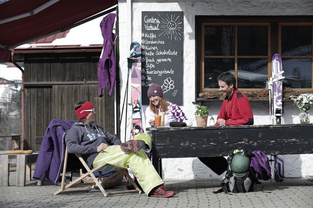 Alpen Select Lodge Kleinwalsertal リーツラーン エクステリア 写真