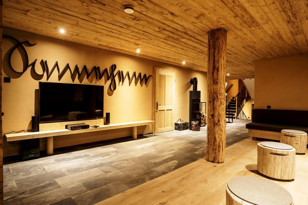 Alpen Select Lodge Kleinwalsertal リーツラーン エクステリア 写真