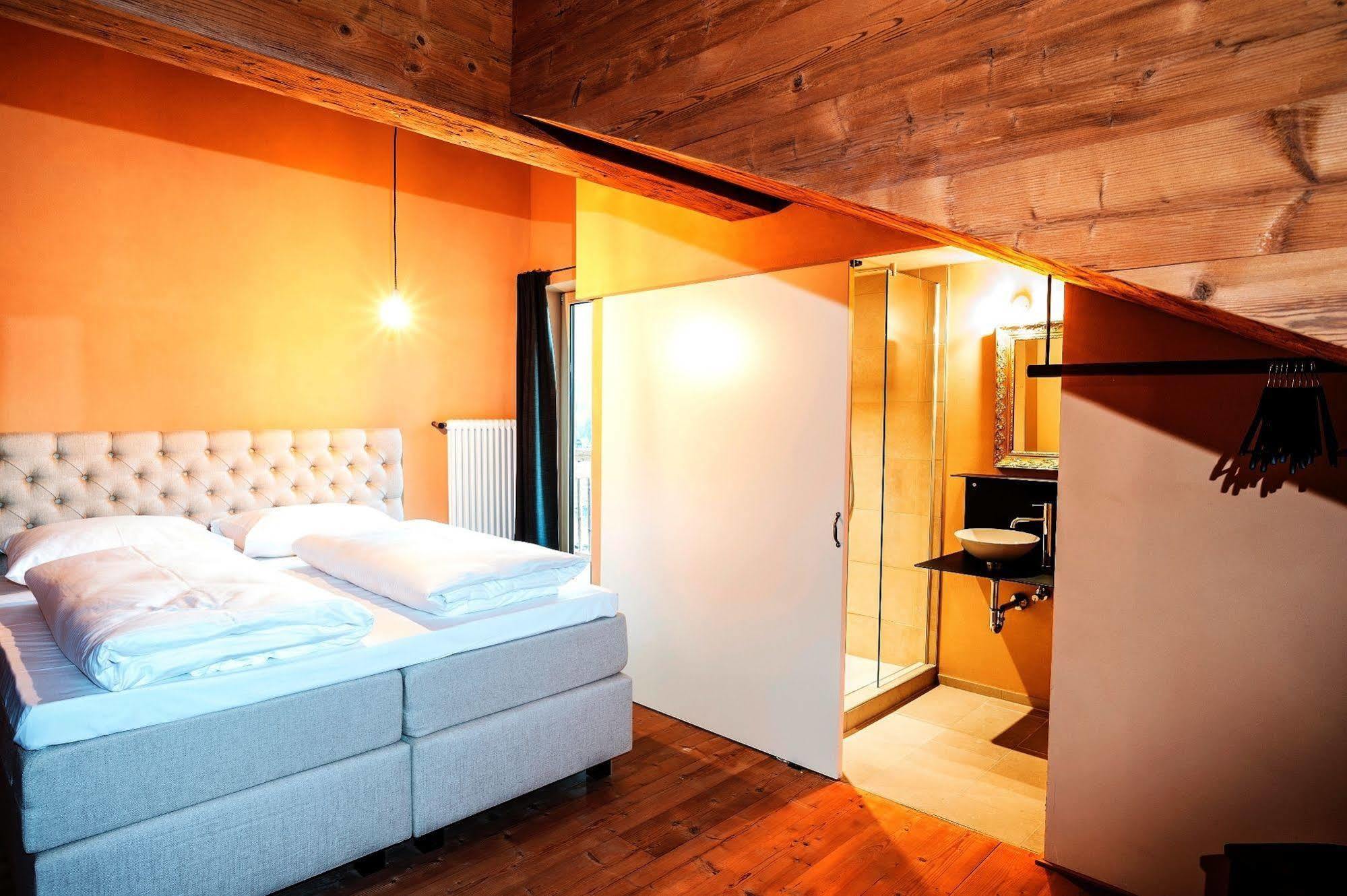 Alpen Select Lodge Kleinwalsertal リーツラーン エクステリア 写真