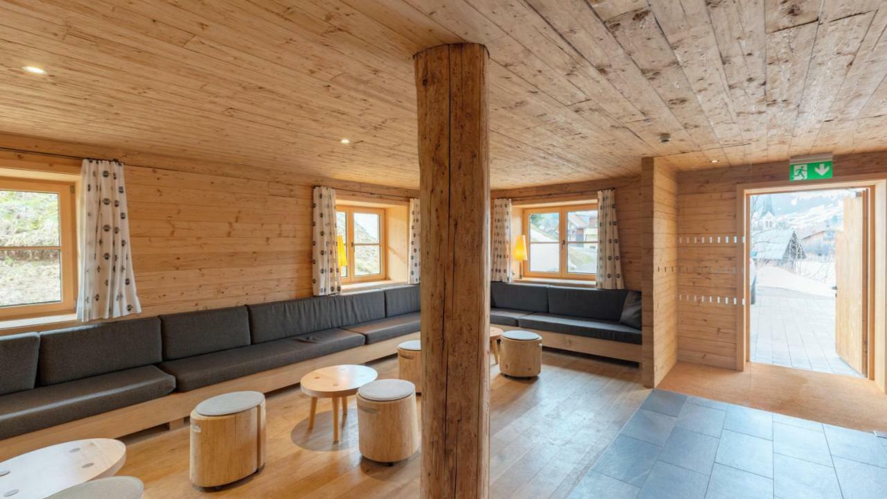 Alpen Select Lodge Kleinwalsertal リーツラーン エクステリア 写真